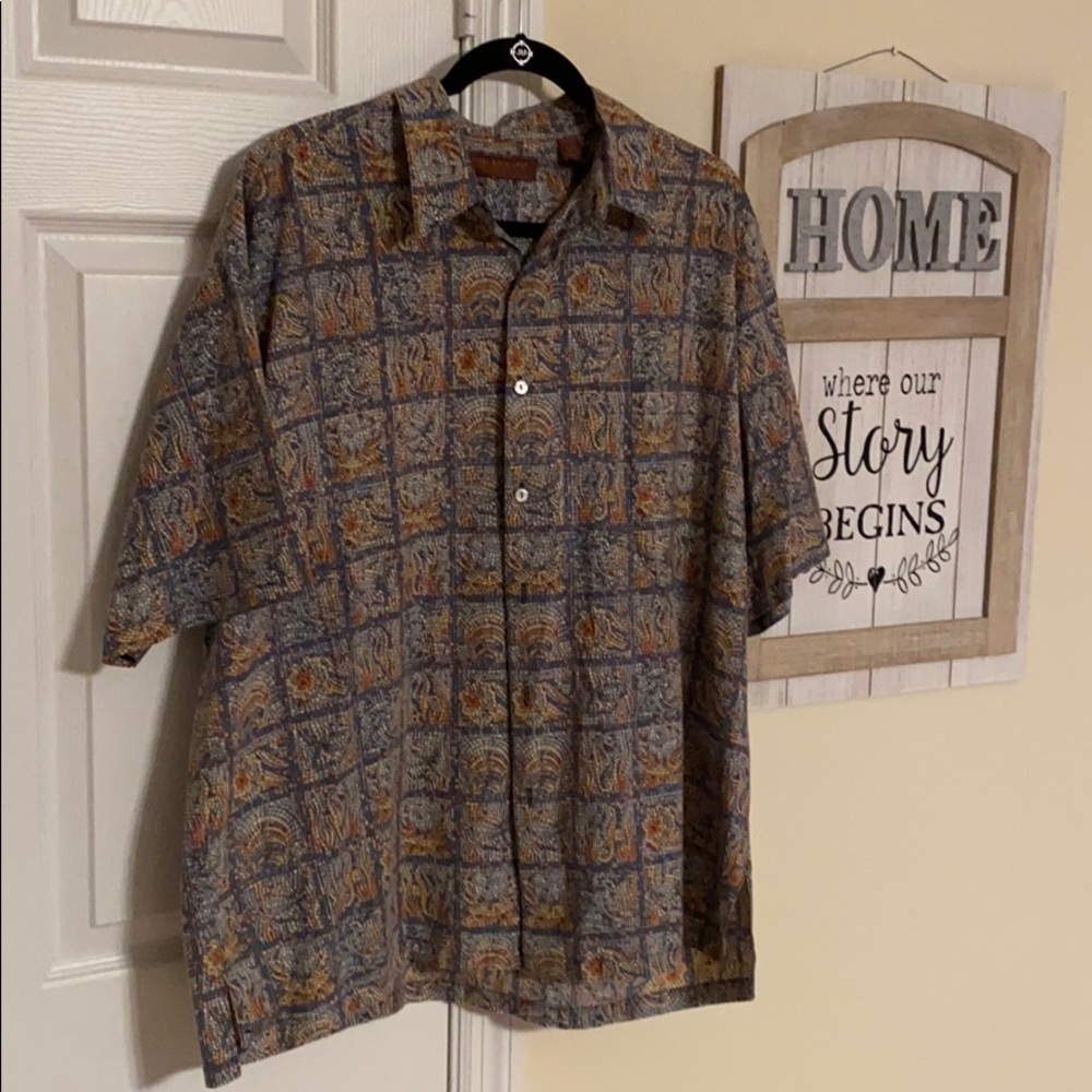 Tori Richards Short Sleeve Button Up
